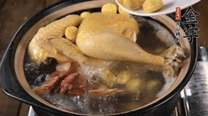 出國前加少許鹽，撒上蔥花即可。